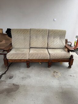 Sedačka z masívu - 3