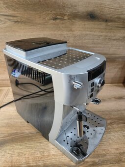 De'Longhi MAGNIFICA S - 3