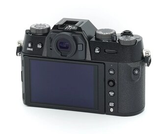 Fujifilm X-T50 + JJC grip - 3