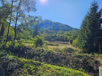 Stavebný pozemok pri lese s potokom - LADCE - 3