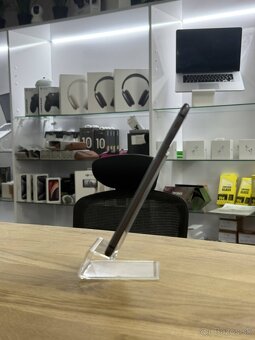 iPhone 8PLUS 64GB Black - 3