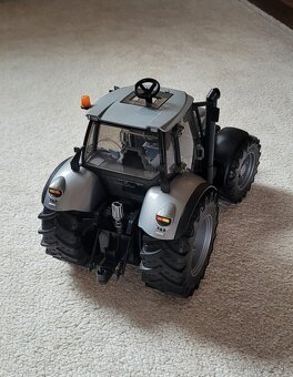 Bruder traktor Lamborghini - 3