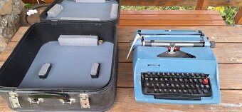 predám písací stroj - 3