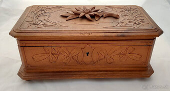 Starožitná skrinka - 3