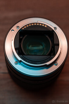 Sony FE 28mm f/2 E-mount - 3