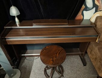 Elektrické piano - klavír - 3