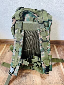 Taktický batoh 30L - 3