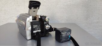 Video kamera Panasonic - 3