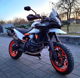 KTM 890 SMT - 3