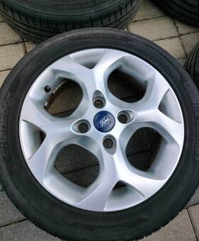Elektróny Ford - 3