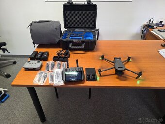 DJI Mavic 3 - 3