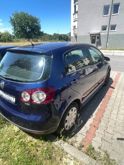 Predám VW golf 5 Plus 1.9TDI - 3