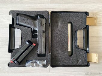 CZ P09 - 3