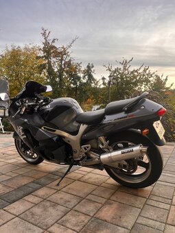 Suzuki GSXR 1300 Hayabusa - 3