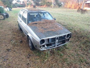 Predáme vyrámovanú karosériu VW Golf mk2 na autocross - 3