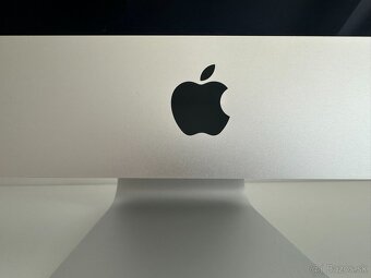 Apple iMac 27” Retina 5k 2017 / i7 / 40GB RAM / Radeon - 3