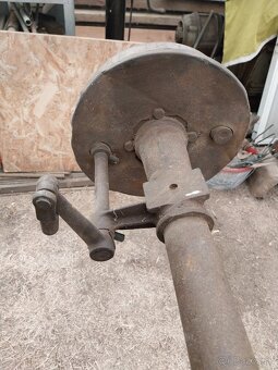 Praga,zadná naprava - 3