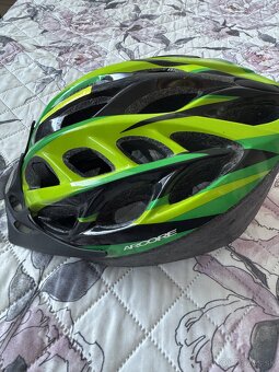 Prilba na bicykel - 3