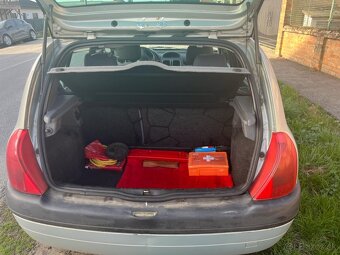 Renault Clio 1.6 Benzín Automat - 3