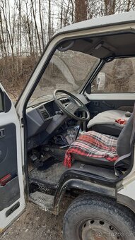 Rozpredám: Nissan Trade 3.0 Diesel, manuál, valník - 3
