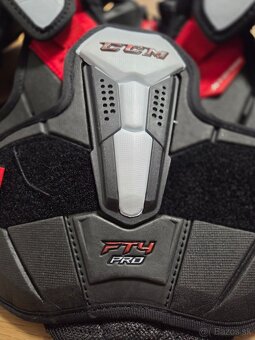Hokejové chrániče ramien CCM Jetspeed FT4 Pro junior M - 3