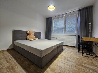 Ponúkam Vám na predaj 2 izbový byt v centre mesta Levice. - 3