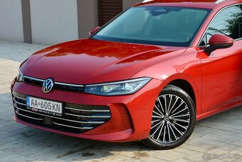 Volkswagen Passat Variant 2.0TDI 110KW DSG AUTOÚVER OD 0% - 3
