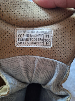 Predám púštne kanady gore-tex velkosť 31 300 H (46-47) - 3