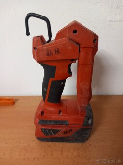 Hilti - 3