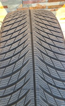 235/40 R19 MICHELIN PILOT ALPIN 5 - 3
