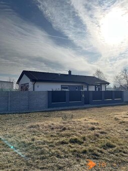 Novostavba 4 izb. rodinného domu „prakticky“ v parku. - 3