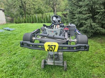 Motokara Rotax Max Senior + náhradné diely - 3