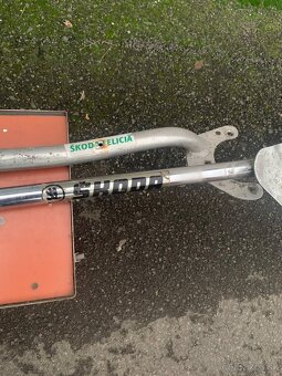 Vystuz prednych tlmicov felicia - 3