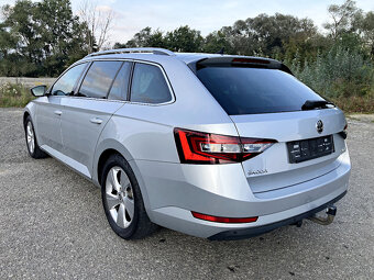 Škoda Superb Combi 2.0 TDI 150k Business - 3