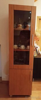 Nábytok do obývačky alebo kancelárie - 3