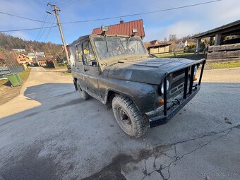Uaz 469 - 3