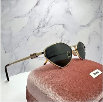 Miu-Miu okuliare - 3