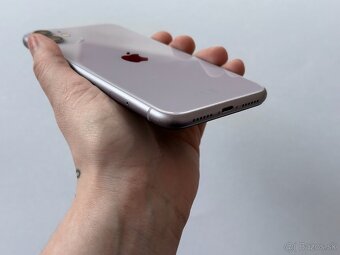 iPhone 11 64GB Purple - 3