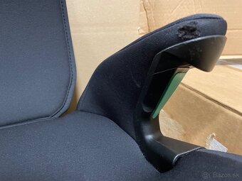 Maxi-Cosi booster Isofix podsedák - 3