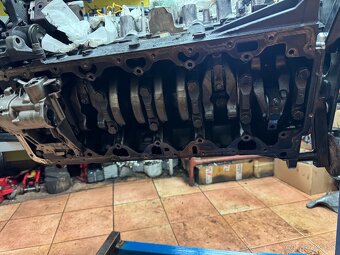 Rozpredám M57 150kW - 3