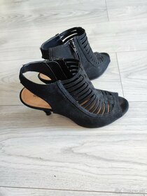 Sandálky - 3