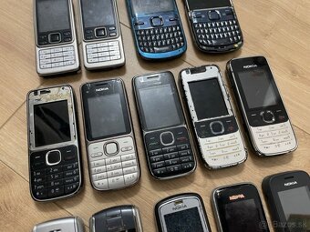 Balík Nokia mobilov č.1 - 3