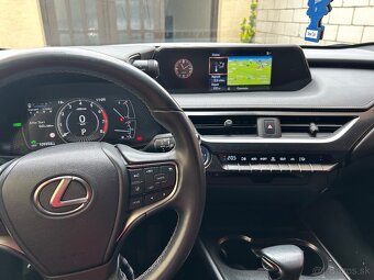 Lexus Ux250H  2.0Hybrid - 3