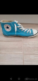 Predam topanky converse velkost 40
 - 3