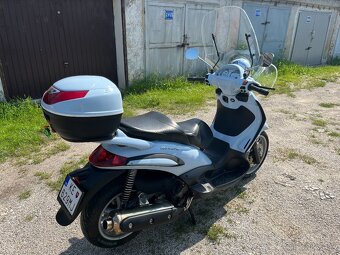 Piaggio Beverly 500 - 3