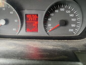 VW CRAFTER -2,5 TDI - 3