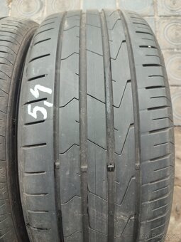 225/55 r17 hankook - 3
