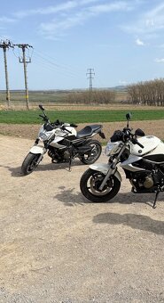 Motorka YAMAHA XJ6 - 3