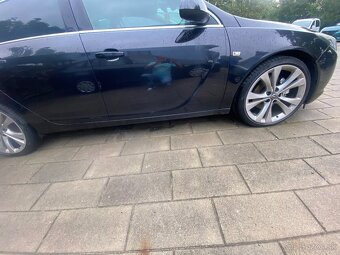 Opel insignia sport grantour 2.0 - 3