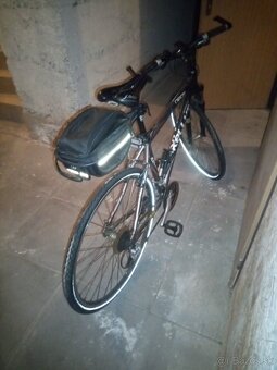 Kellys Neos Ročník 2010 - 3